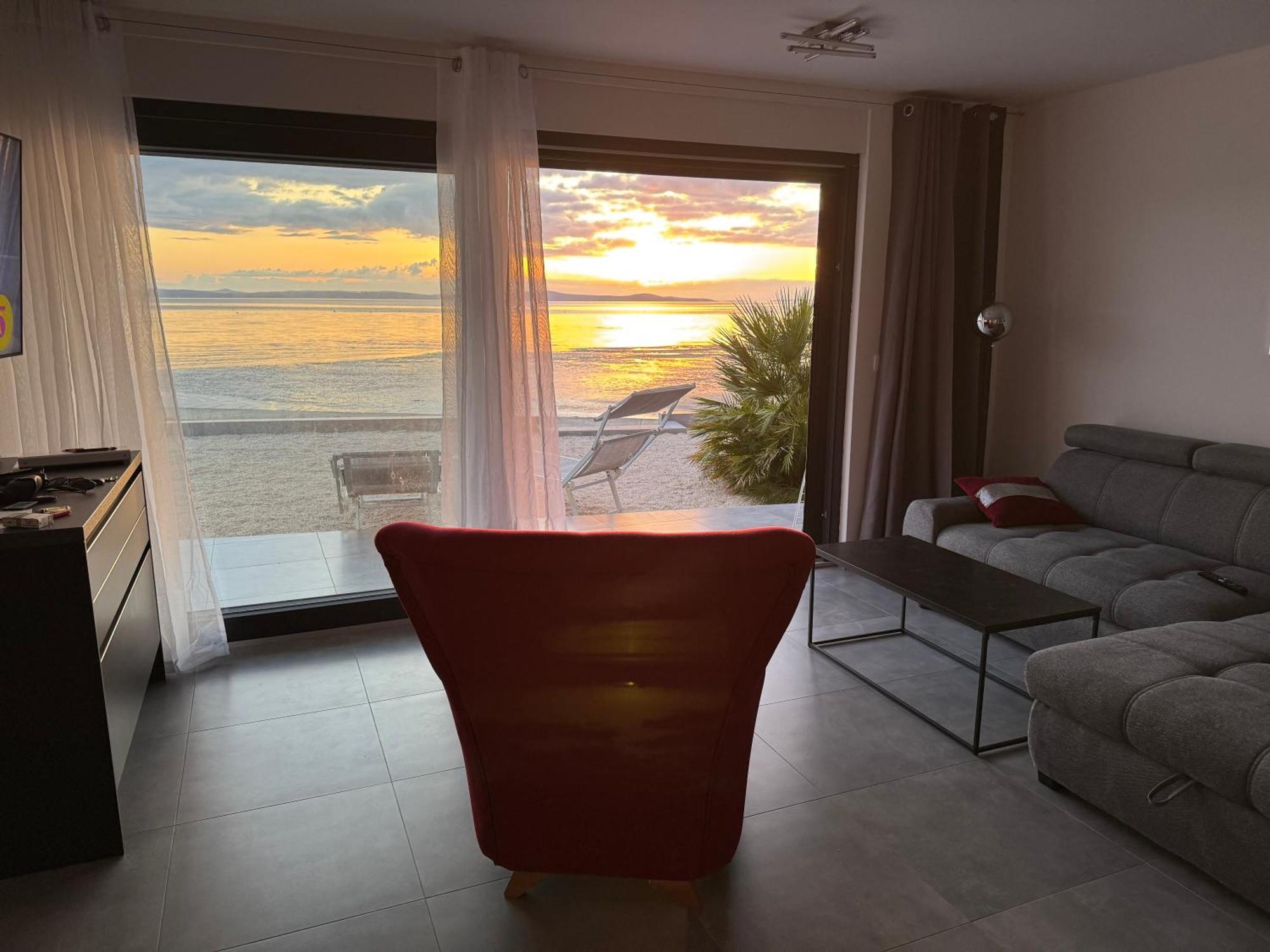 Jamc Dream Familientraum Direkt Am Meer Mit Beheiztem Pool Privlaka  Bagian luar foto
